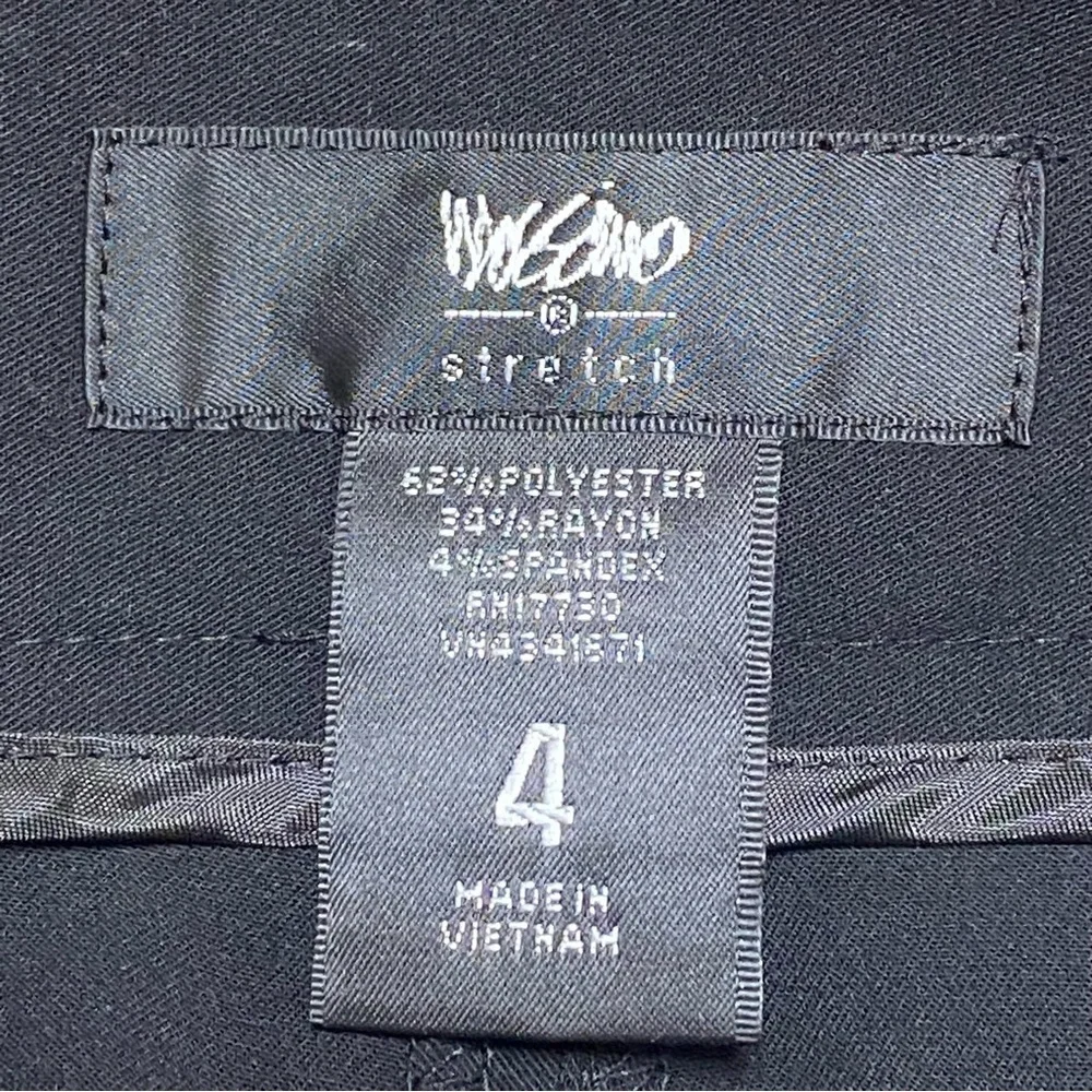Mossimo Black Cropped Pants Size 4 Modern Fit Stretch Minimalist Business Casual